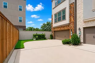 6762 Sussex Manor St, Houston, TX 77055 - Photo 1