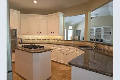 2615 Roman Forest Boulevard, New Caney, TX 77357 - Photo 4