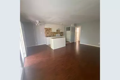 4624 Bell Street #7, Houston, TX 77023 - Photo 4