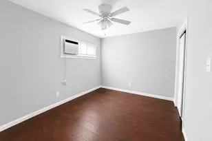 4624 Bell St, Houston, TX 77023 - Photo 8