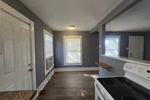 5318 Ave P 1/2, Galveston, TX 77551 - Photo 10