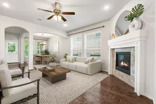 239 Little Dog Dr, Montgomery, TX 77356 - Photo 4