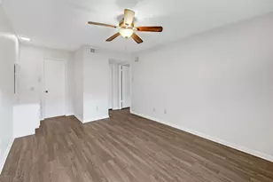 845 Augusta Dr, Houston, TX 77057 - Photo 6
