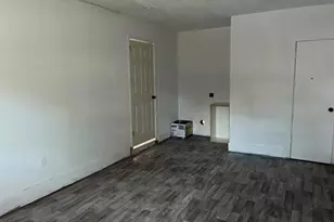 1918 Hampton St, Houston, TX 77088 - Photo 8