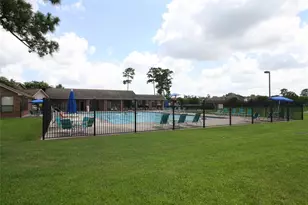 14410 Heath Falls Ln, Cypress, TX 77429 - Photo 26