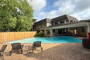 2224 S Piney Point Rd, Houston, TX 77063 - Photo 28
