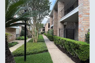 2224 S Piney Point Road #223, Houston, TX 77063 - Photo 1