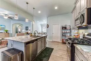 5902 Waterlily Park Ln, Fulshear, TX 77441 - Photo 8