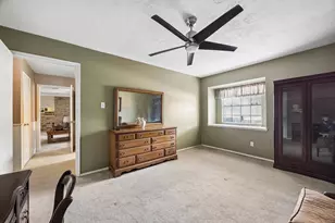 11302 Brighton Ln, Meadows Place, TX 77477 - Photo 12