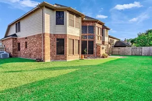 1904 Keswick Ct, Pearland, TX 77581 - Photo 4