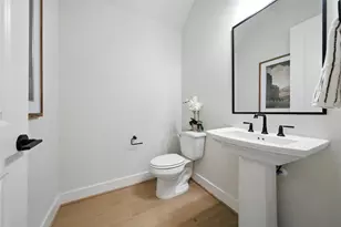 1711 Bologna Ln, Houston, TX 77055 - Photo 16