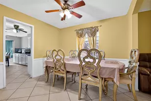 16211 Brinkwood Dr, Houston, TX 77090 - Photo 32