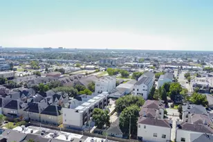 5640 Dolores St, Houston, TX 77057 - Photo 48