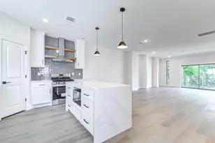 5640 Dolores St, Houston, TX 77057 - Photo 4