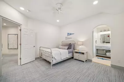 7935 Woodcrest Court, Sugar Land, TX 77479 - Photo 24