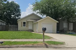 11919 Kingslake Forest Dr, Houston, TX 77044 - Photo 1