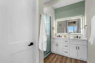 1102 64th St, Galveston, TX 77551 - Photo 16
