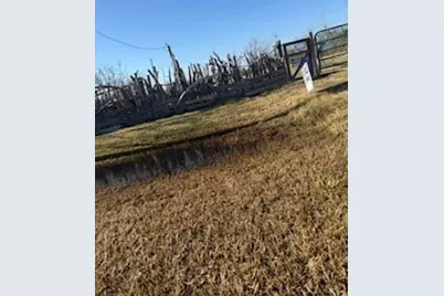 1819 Anderson Avenue, Port Bolivar, TX 77650 - Photo 2