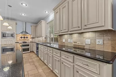 914 Pinewood Lane, Seabrook, TX 77586 - Photo 12