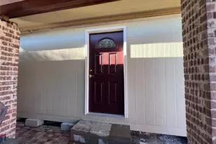 10519 Silver Oak Ln, Houston, TX 77038 - Photo 1