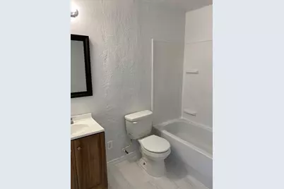 5237 Carmen Street, Houston, TX 77033 - Photo 18