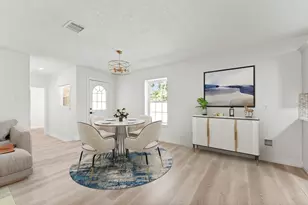 2890 Mary Ln, Dickinson, TX 77539 - Photo 4