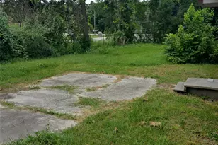 5827 Boness Rd, Houston, TX 77396 - Photo 2