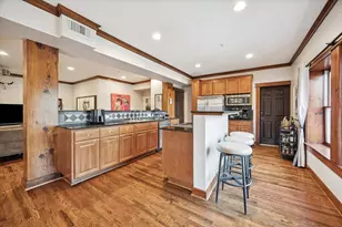 215 W Norma St, Houston, TX 77009 - Photo 6