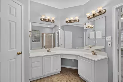 26 Millport Drive, The Woodlands, TX 77382 - Photo 16