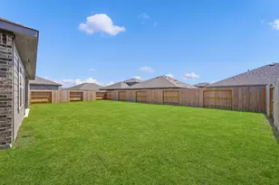 669 Canadian Trl, Dayton, TX 77535 - Photo 14