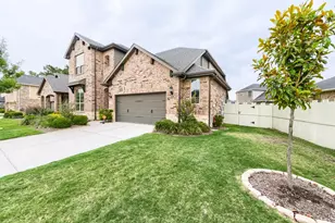 17071 Easter Lily Dr, Conroe, TX 77385 - Photo 2