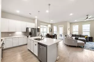 17071 Easter Lily Dr, Conroe, TX 77385 - Photo 8