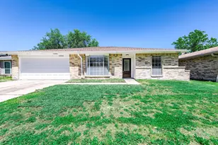 14310 Southline Rd, Sugar Land, TX 77498 - Photo 2