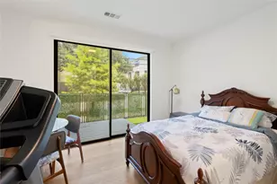 1302 Crocker St, Houston, TX 77019 - Photo 6