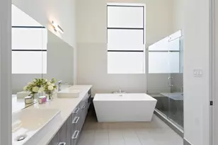 1302 Crocker St, Houston, TX 77019 - Photo 26