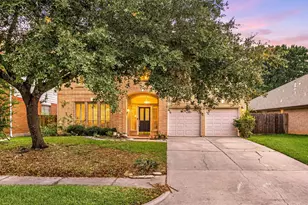 16438 Beewood Glen Dr, Sugar Land, TX 77498 - Photo 1