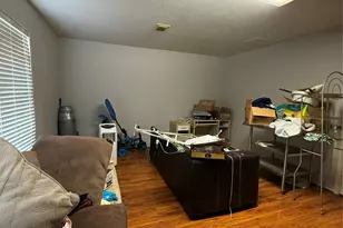 8807 Rainesville Ln, Houston, TX 77075 - Photo 12