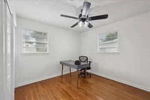 253 Hampton Ln, Beaumont, TX 77707 - Photo 20