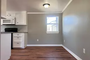 13868 Cedar Hill Dr, Montgomery, TX 77356 - Photo 6
