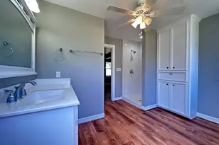 13868 Cedar Hill Dr, Montgomery, TX 77356 - Photo 14