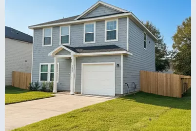 1825 Thompson St, Texas City, TX 77568 - Photo 1