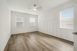 1439 Barras St, Alvin, TX 77511 - Photo 16