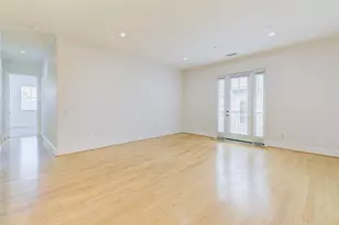 7134 Mapleridge St, Houston, TX 77081 - Photo 14