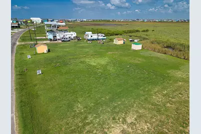 542 Private Road 675, Sargent, TX 77414 - Photo 6
