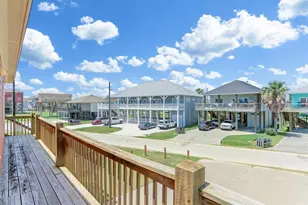934 S Cove, Crystal Beach, TX 77650 - Photo 24