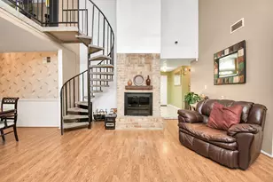 13139 Birch Grove Dr, Houston, TX 77099 - Photo 2