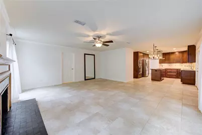 11 Thorn Berry Place, The Woodlands, TX 77381 - Photo 22