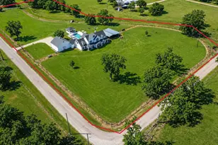 3103 Brundrett Rd, Wallis, TX 77485 - Photo 44