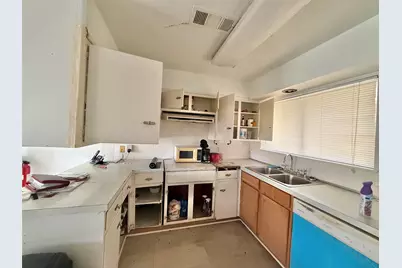 207 N 31st Street, Nederland, TX 77627 - Photo 6