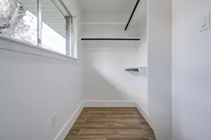 1939 Woodvine Dr, Houston, TX 77055 - Photo 16